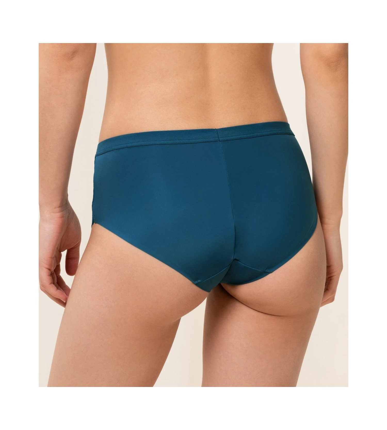 Triumph Culotte Galbante Aura Spotlight Smokey Blue 1692 4 Triumph Culotte Galbante Aura Spotlight Smokey Blue 1692 – Image 4