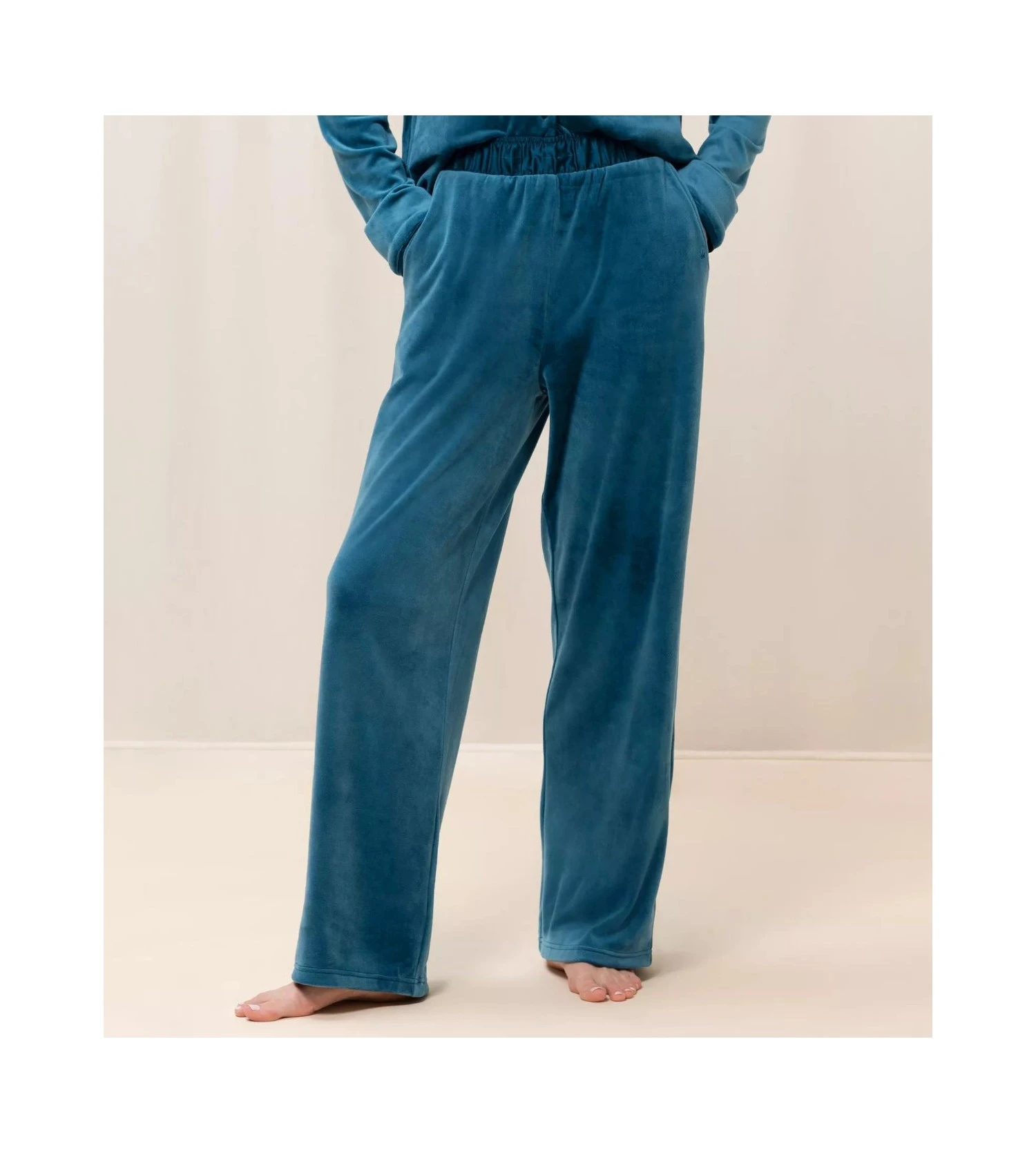 Triumph Pantalon En Velours Mix & Match Smokey Blue 2 Triumph Pantalon En Velours Mix & Match Smokey Blue – Image 2