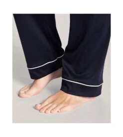 Calida Pyjama Femme à Boutons Night Lovers DARK LAPIS BLUE 11 Calida Pyjama Femme à Boutons Night Lovers DARK LAPIS BLUE -Calida Soldes Magasin pyjama femme a boutons night lovers 339 dark lapis blue 3