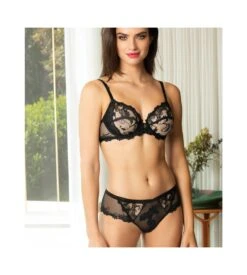 Shorty Dressing Floral NOIR 5 Shorty Dressing Floral NOIR -Calida Soldes Magasin shorty dressing floral noir 2