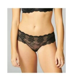 Simone Perele Shorty En Dentelle Et Tulle Rêve Noir 6 Simone Perele Shorty En Dentelle Et Tulle Rêve Noir -Calida Soldes Magasin shorty en dentelle et tulle reve noir 015 2