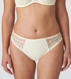 PRIMA DONNA Slip Brésilien Brodé Sedaine French Vanilla -Calida Soldes Magasin slip bresilien brode sedaine french vanilla 5