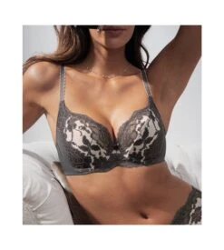 Wacoal Soutien-gorge Armatures Florilège Inky Flower 7 Wacoal Soutien-gorge Armatures Florilège Inky Flower -Calida Soldes Magasin soutien gorge armatures florilege inky flower 2
