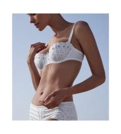 Aubade Soutien-gorge Corbeille Bahia & Moi BLANC 11 Aubade Soutien-gorge Corbeille Bahia & Moi BLANC -Calida Soldes Magasin soutien gorge corbeille bahia moi blanc 5
