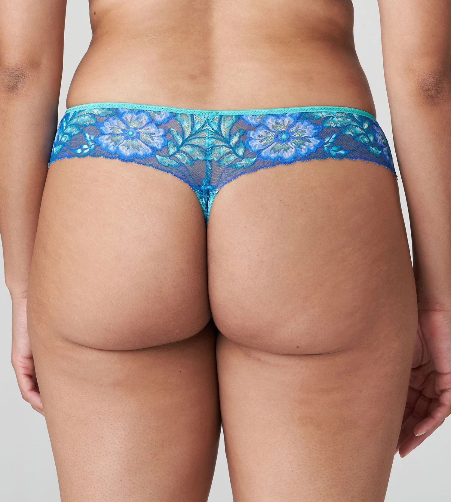 String Dentelle Morro Bay Mermaid Blue 5 String Dentelle Morro Bay Mermaid Blue – Image 5