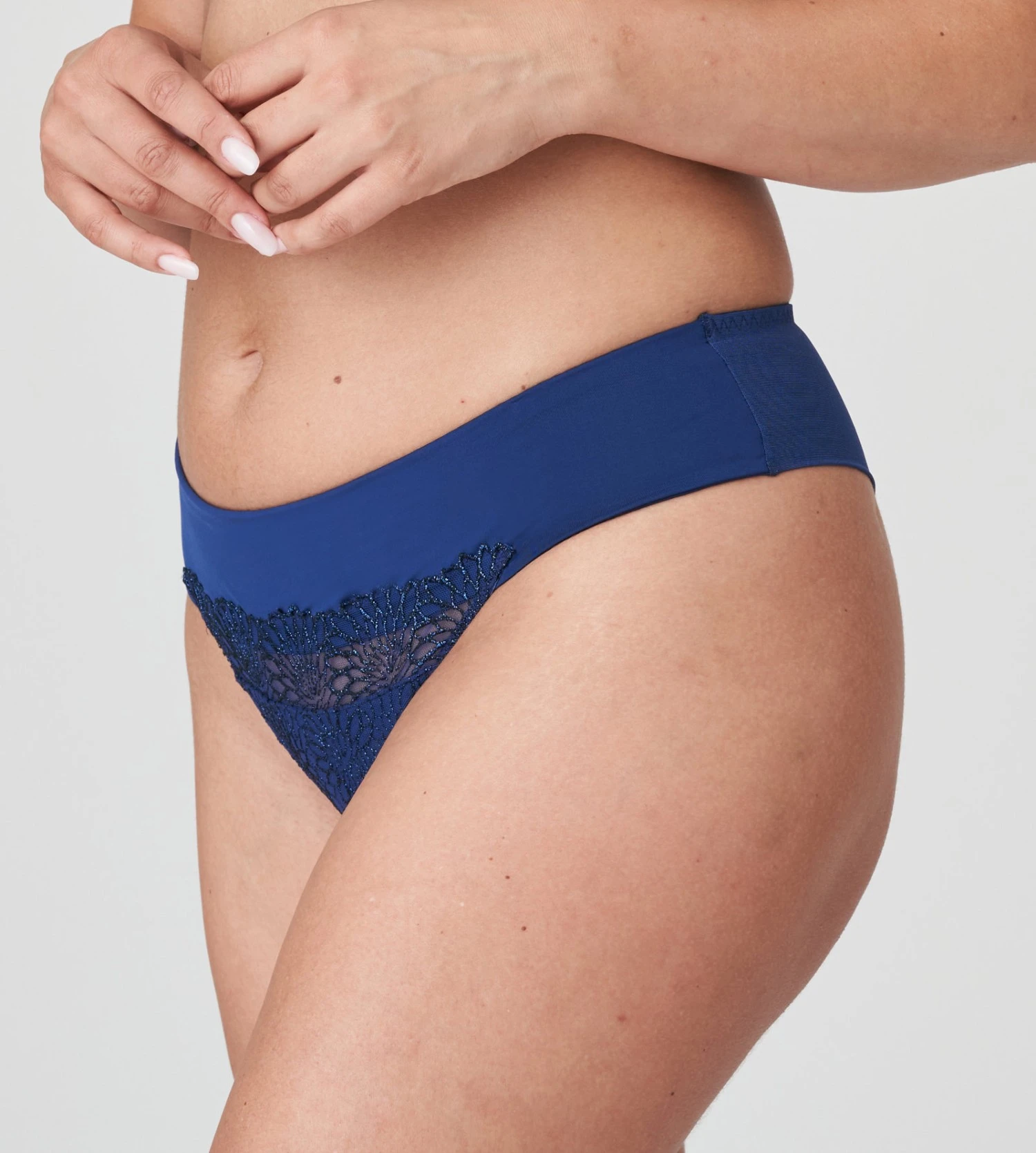 PRIMA DONNA String Sophora Royal 3 PRIMA DONNA String Sophora Royal – Image 3