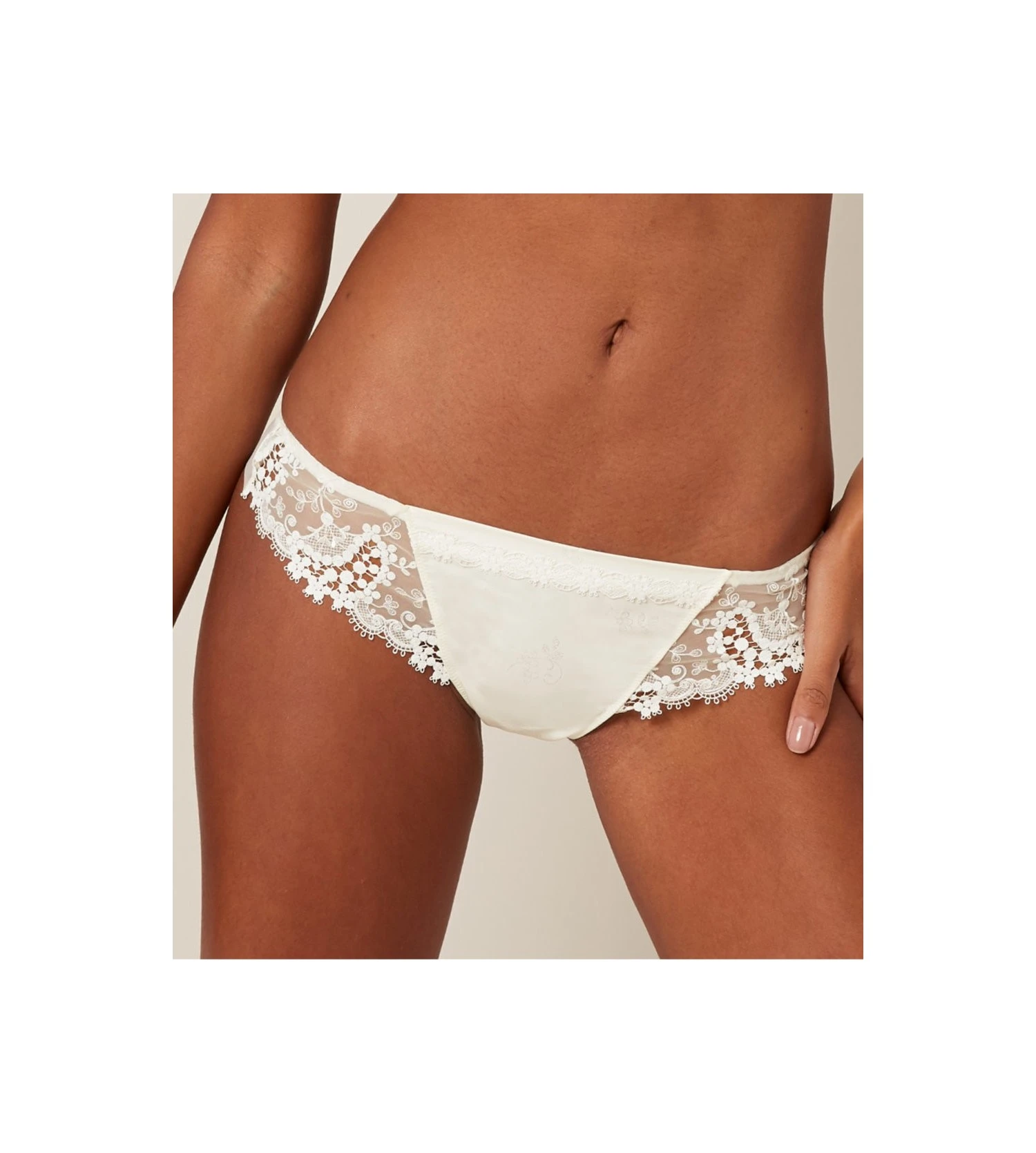 Simone Perele Tanga String Brodé Wish NATUREL 2 Simone Perele Tanga String Brodé Wish NATUREL – Image 2